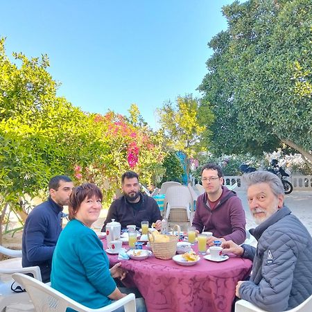 Henchir Ejdoud Pension Kairouan Buitenkant foto